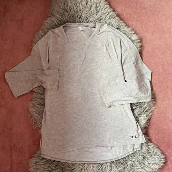 Under Armour Tops - Under Armour Open Back Long Sleeve